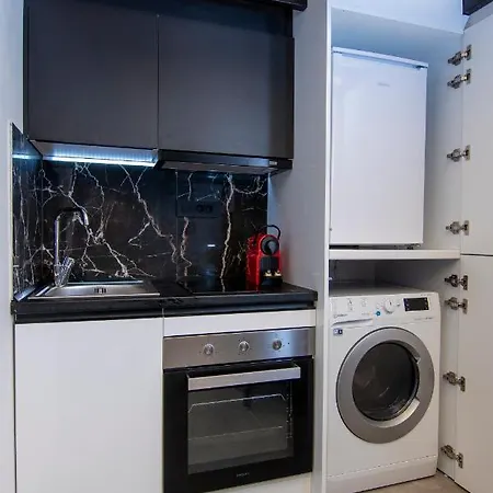 Luxury Loft In The Center * Rhodes City